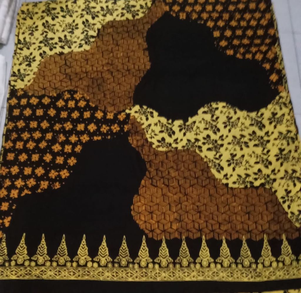 Kain Batik motif Pucuk Sirih