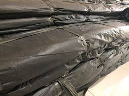PLASTIK HITAM COR