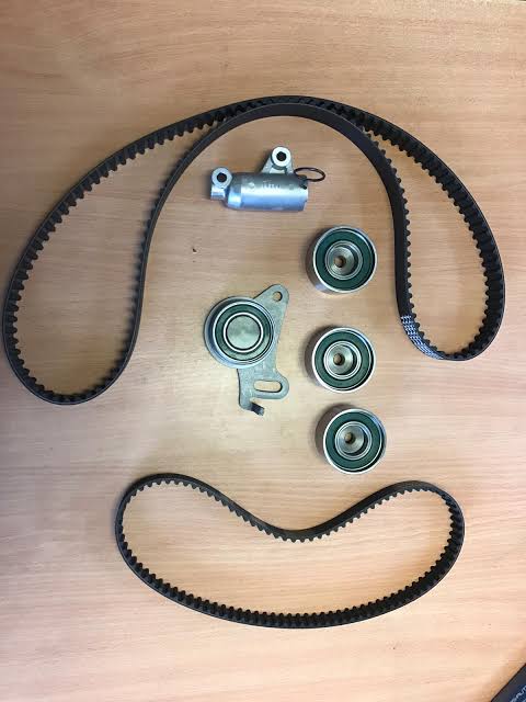 TIMING BELT SET