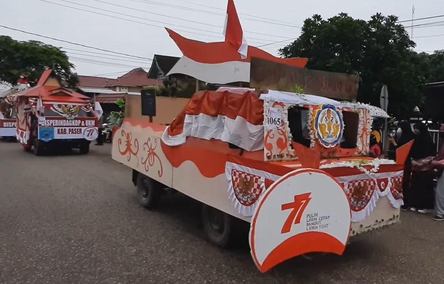 Dekorasi Mobil Hias