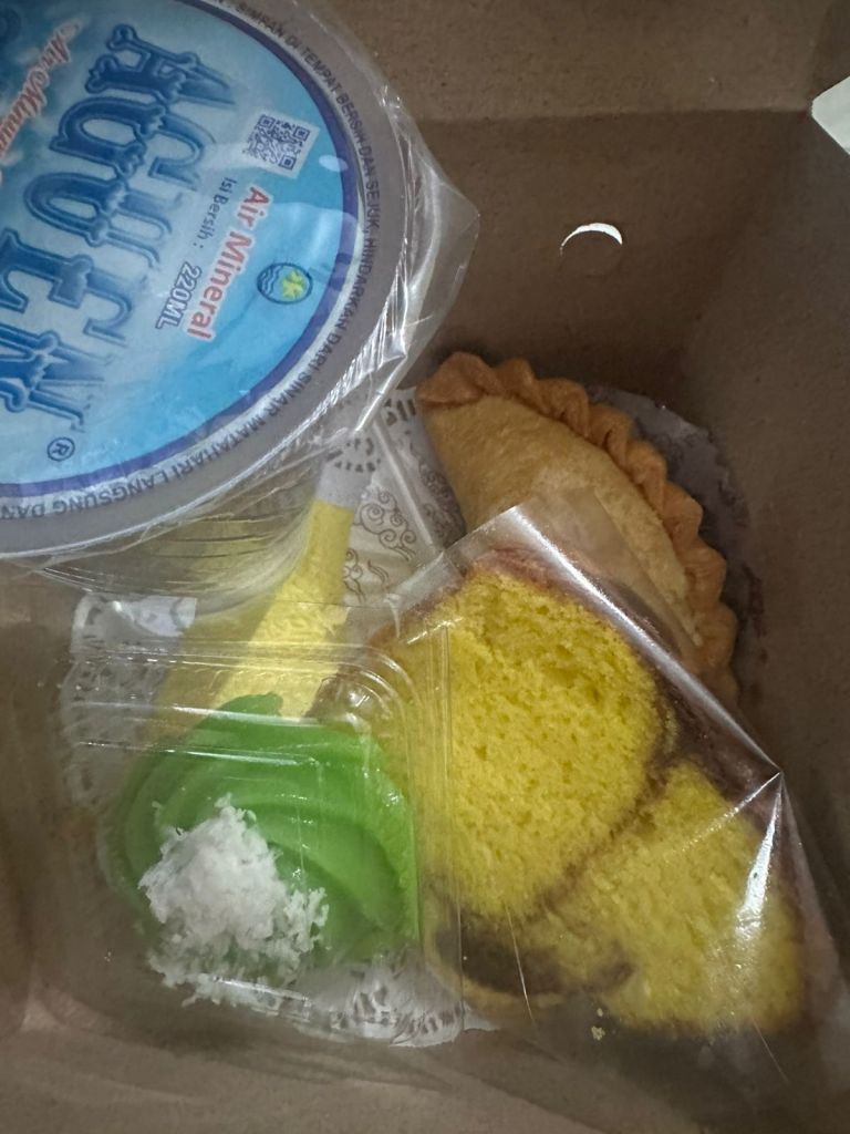 Snack Kotak Isi 3