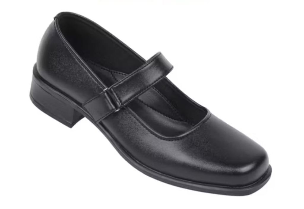 Sepatu Pentofel Pria dan Wanita