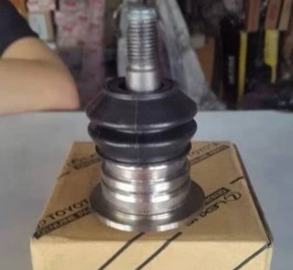 Ball Joint Atas Untuk Mobil Innova Old