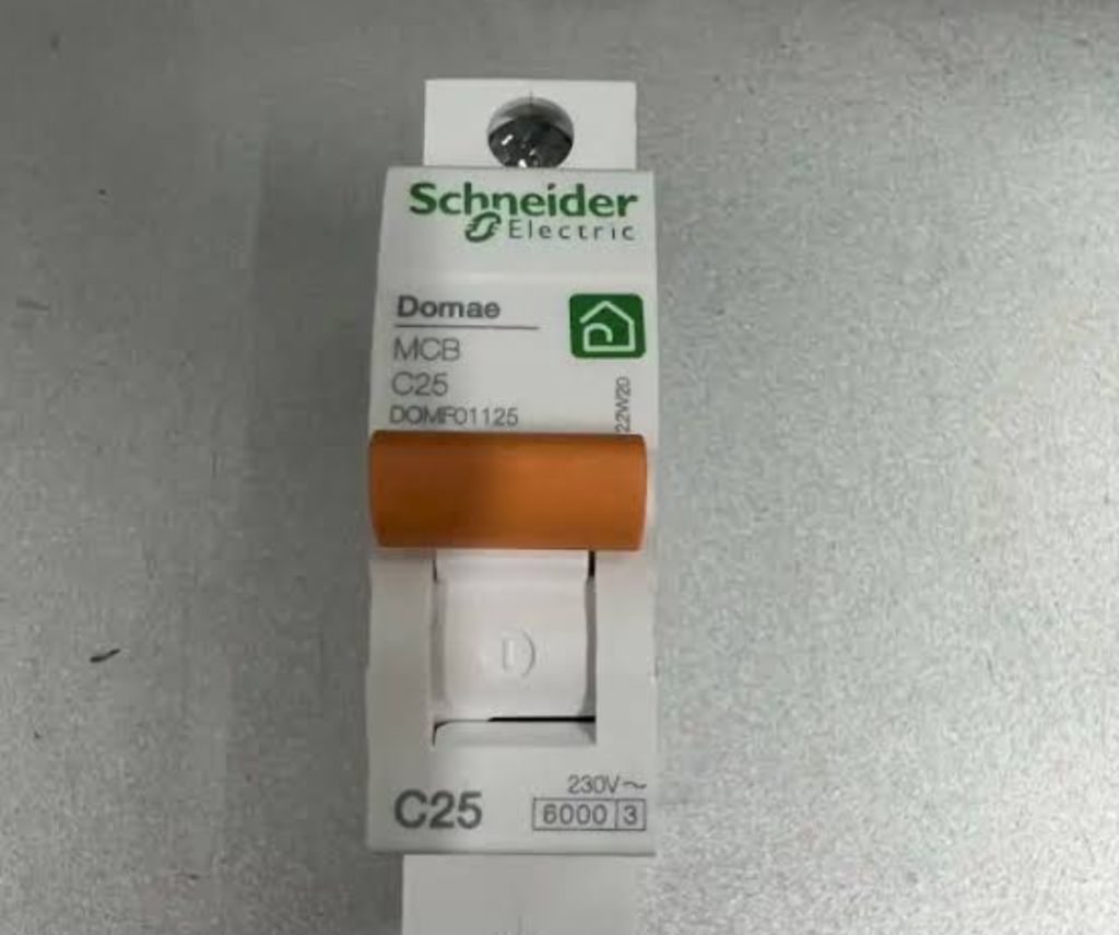 Mcb25A Schneider /pcs